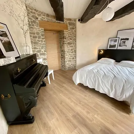 Le Moulin Du Gwalarn, Charme Avec Jacuzzi Ferienhaus *